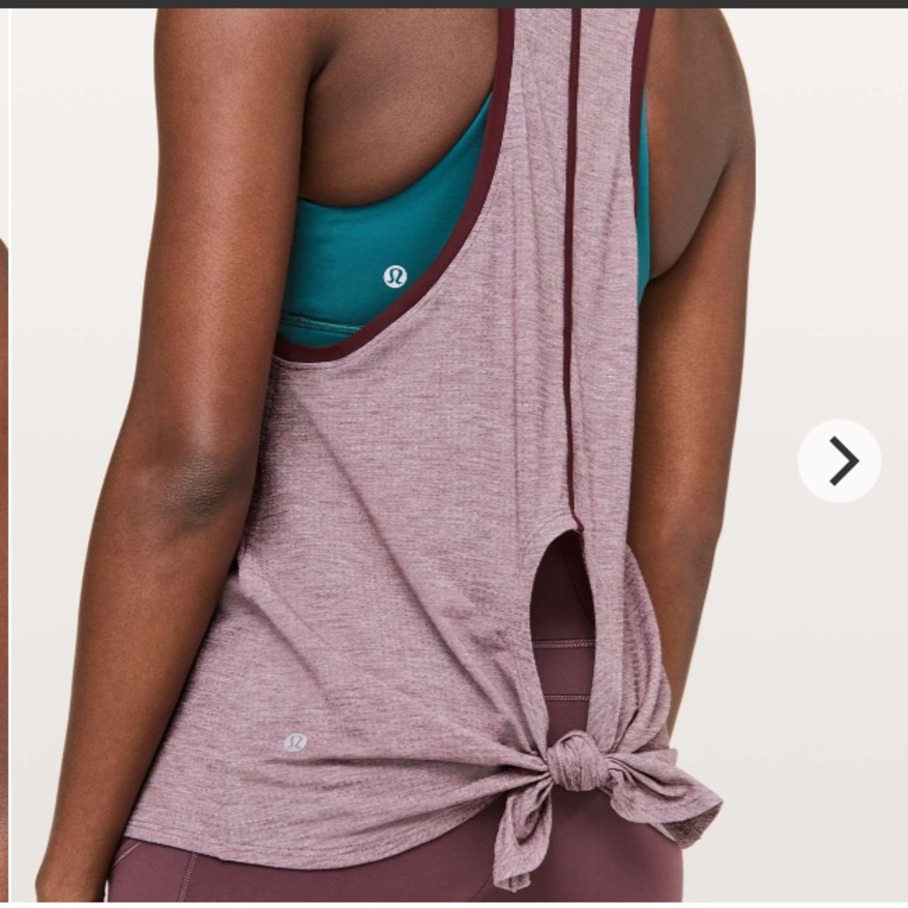 Lululemon Course of Action Tank 10 Breathable Reddish purple color